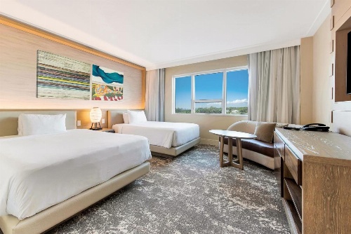 Eden Roc Miami Beach image 5