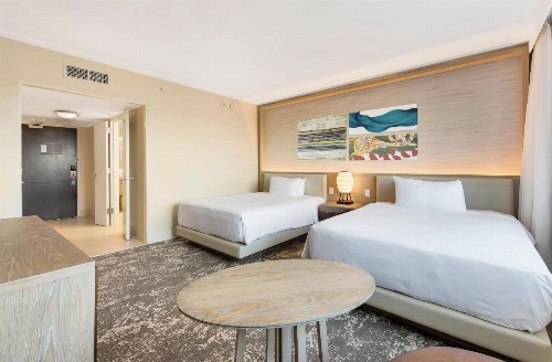 Eden Roc Miami Beach image 8